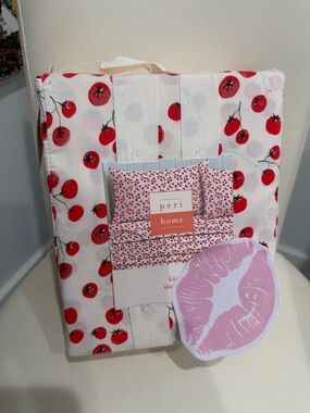 Peri Home White/Red Tomatoes KING Sheet Set